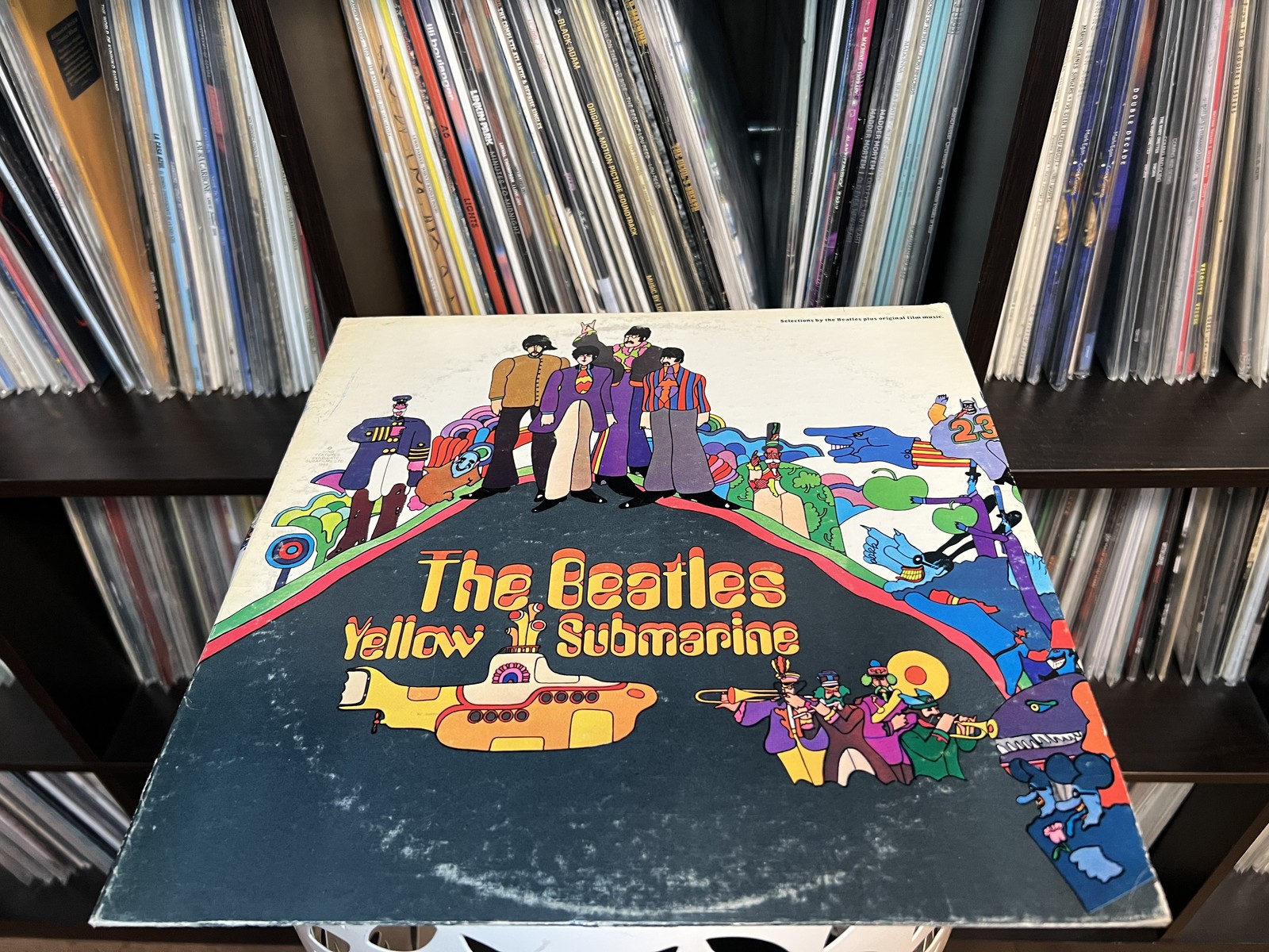 The Beatles - Yellow Submarine (LP) (Very Good Plus (VG+)) - 4326340065