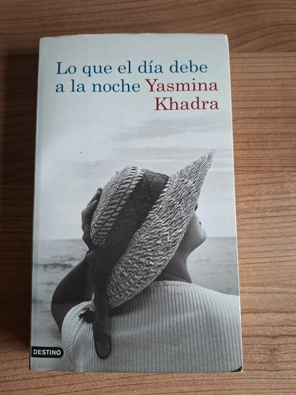 Lo que el día debe a la noche