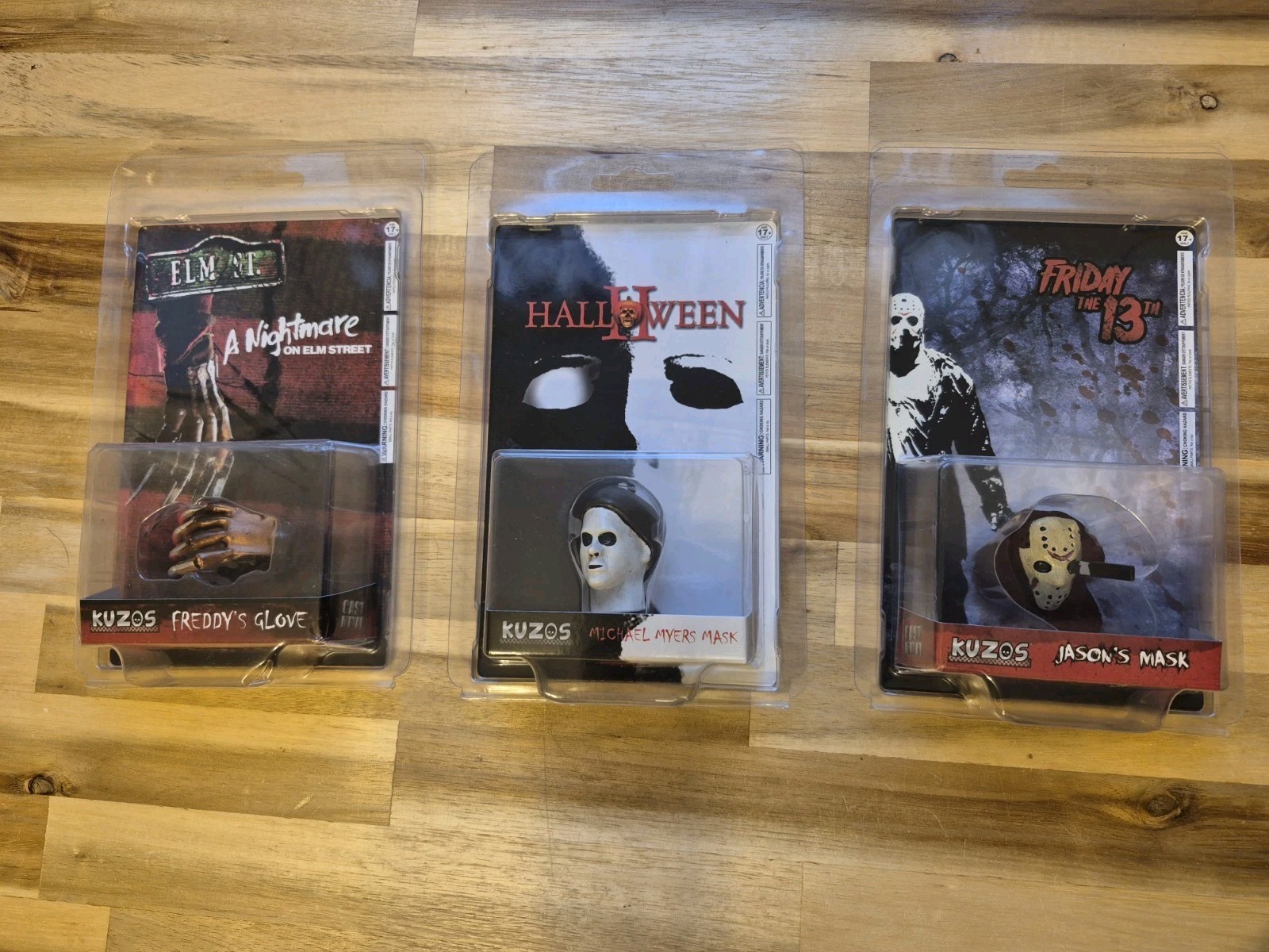 Kuzos Horror Miniature Set Maschera Michael Myers - Guanto di Freddy - Maschera di Jason NUOVO