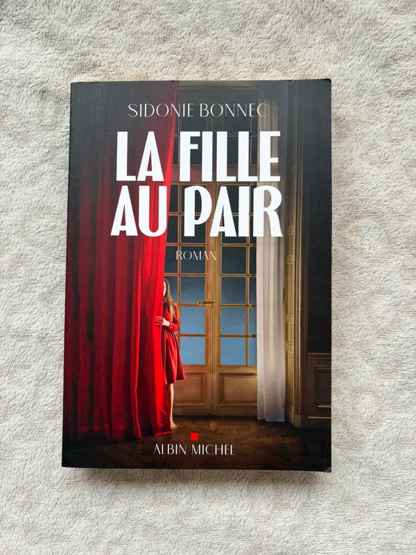 Livre thriller La fille au pair - Simone Bonnec format broché