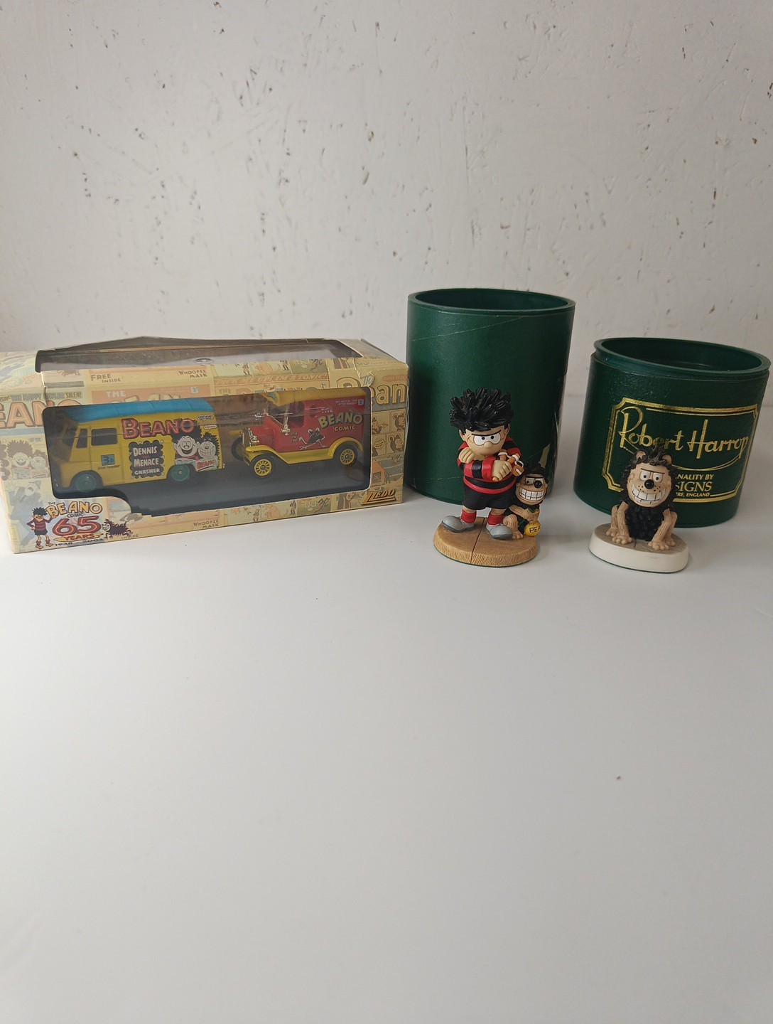 The BEANO Dandy Collection Mini Dennis And Gnasher - BD02 Gnasher -Lledo BN1002 