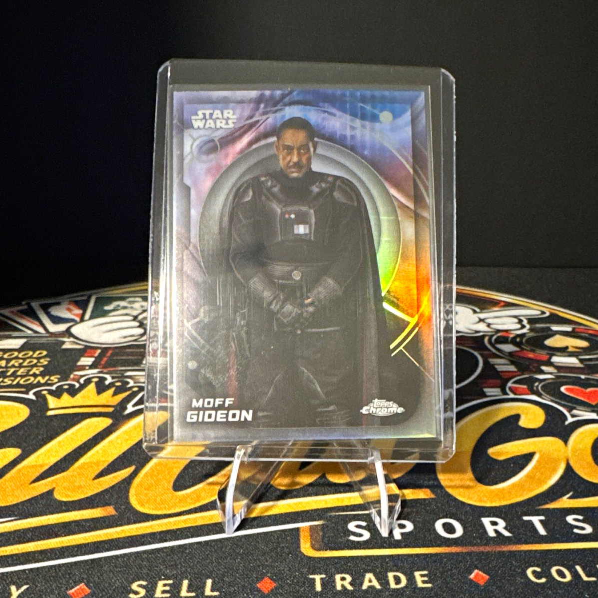 Topps Star Wars Topps Chrome The Mandalorian Moff Gideon #39 Refractor 2026