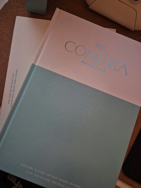 SF9 - Photobook - Comma (kpop merchandising)