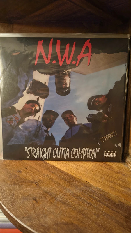 N.W.A - Straight Outta Compton