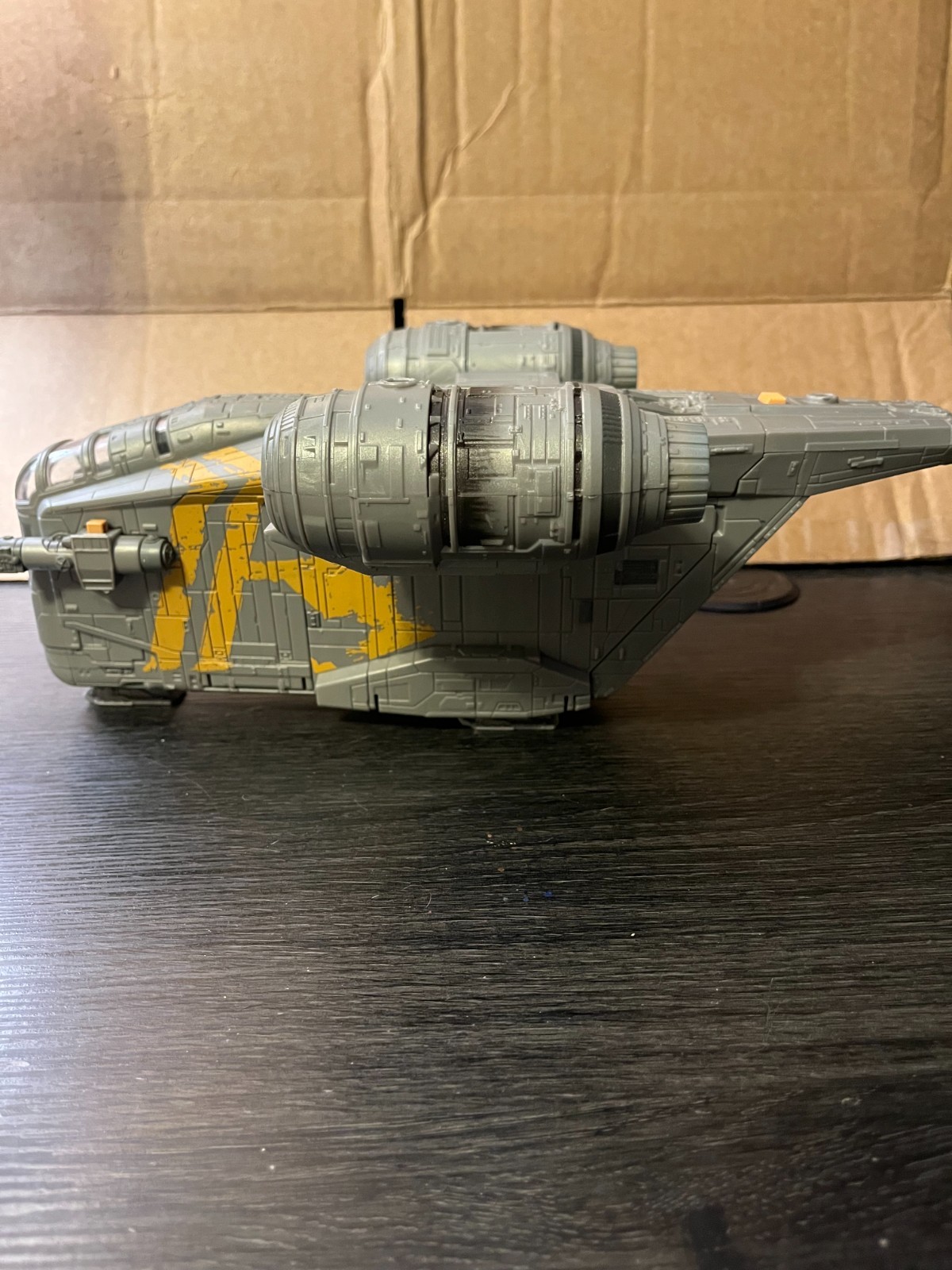 Hasbro Star Wars Mission Fleet L'astronave Mandaloriana più bici Speeder