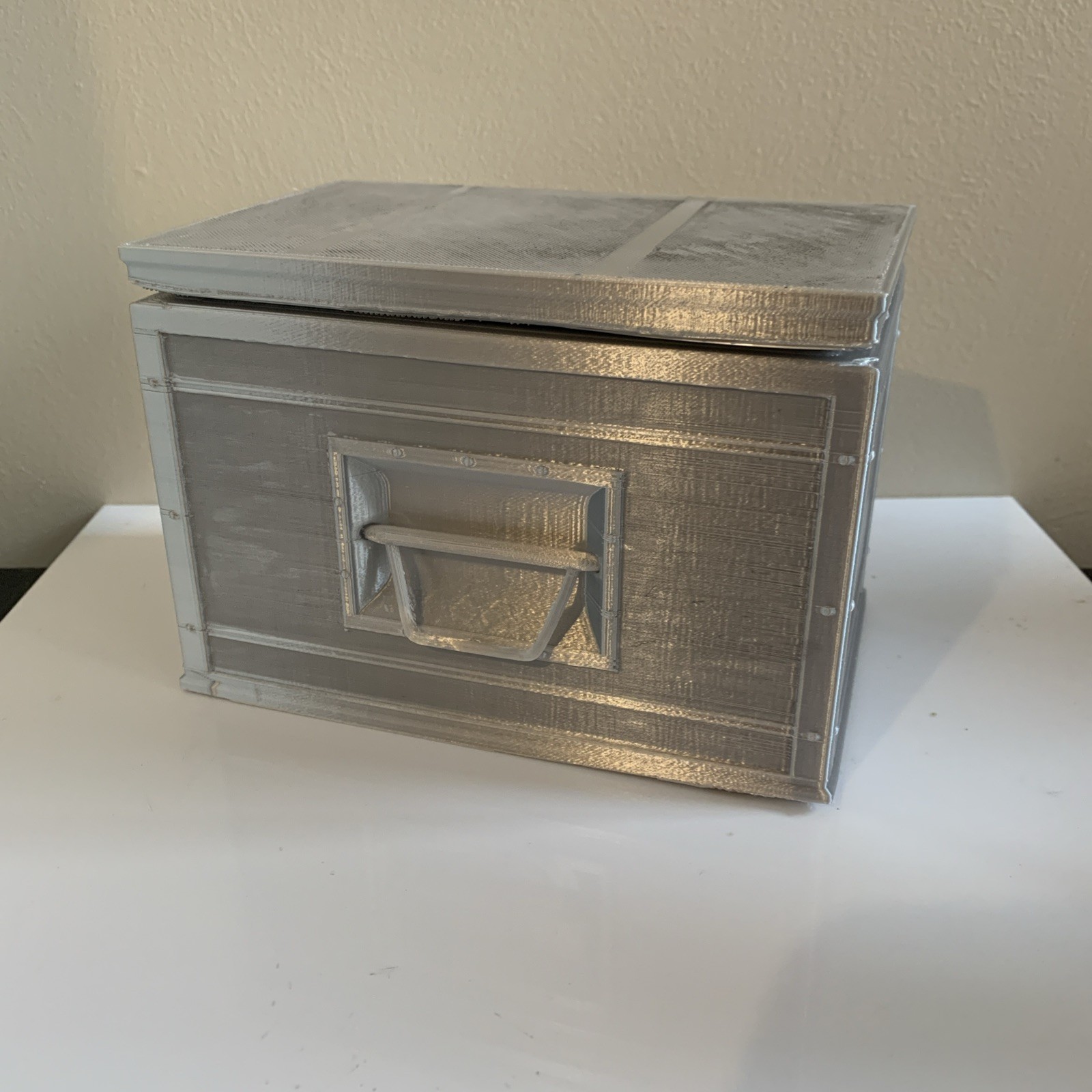Cassapanca portaoggetti Resident Evil stampata in 3D, altezza 11 cm, larghezza 15 cm