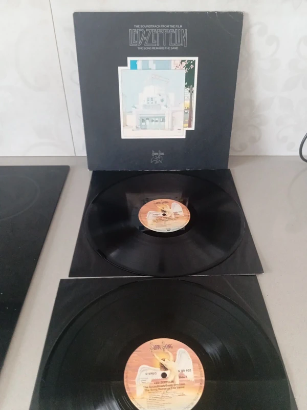 The song remains the same (Led Zeppelin)