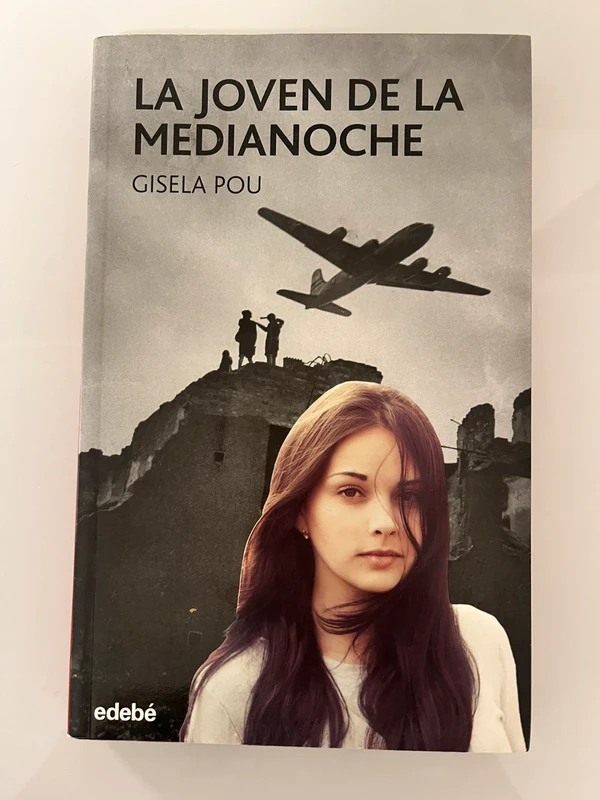 La joven de la medianoche