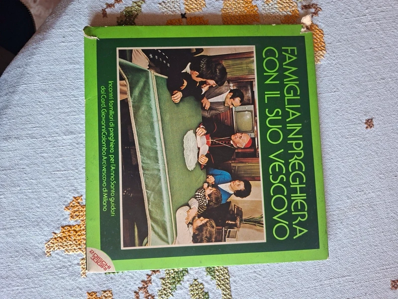 Famiglia in preghiera con il suo vescovo - 2 Dischi 33 Giri (Card. Giovanni Colombo)