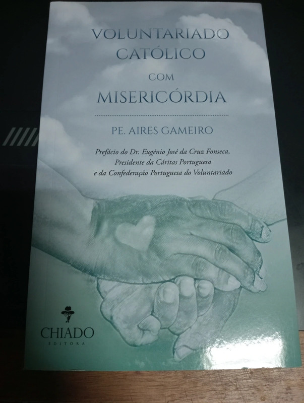 Voluntário Católico com Misericórdia