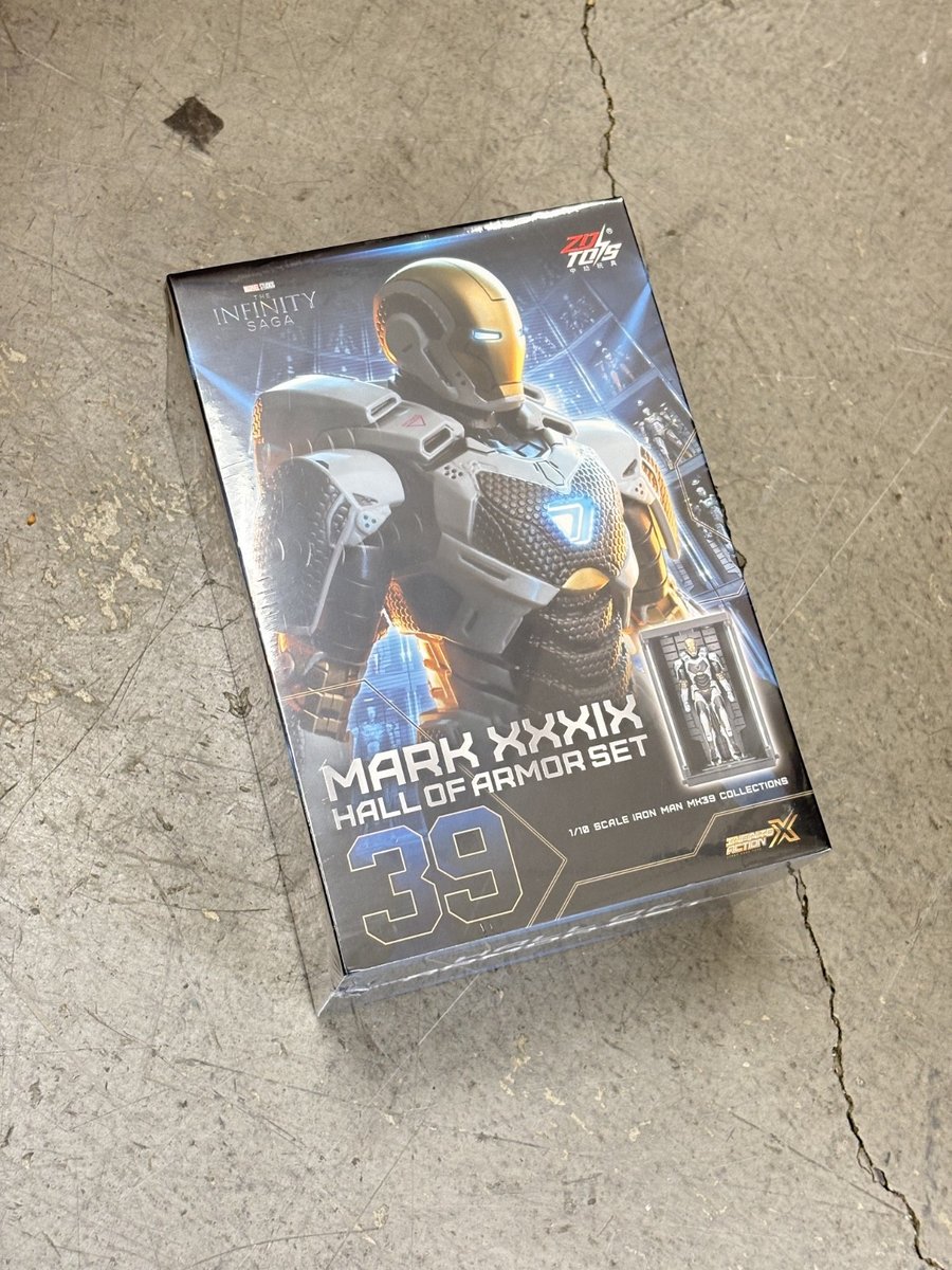 1910-39: ZD Toys Iron Man Mark 39 + Set Bundle Hall of Armor 2.0