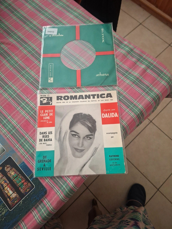 Lot deux 2 45 t dalida allemand Belgique romantica