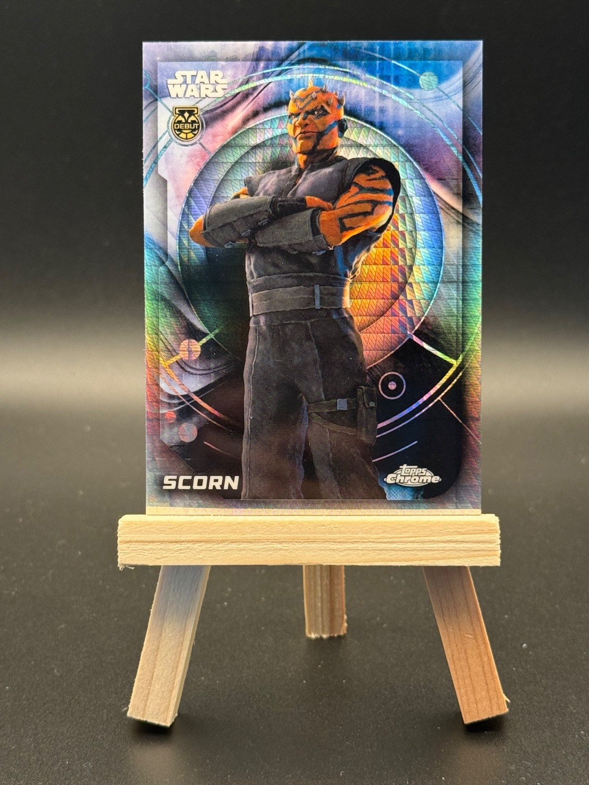 2026 Topps Chrome Star Wars - Disprezzo - #77 - Rifrattore a prisma