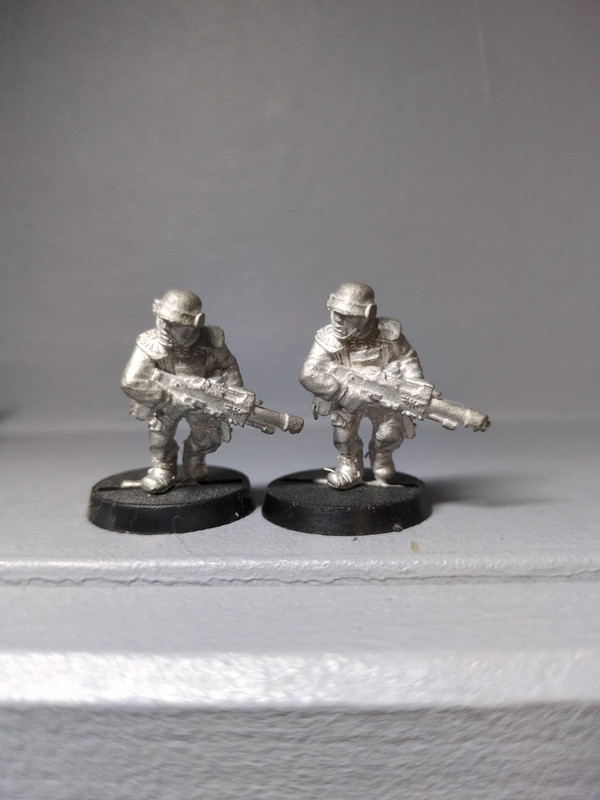 2 figurines Troupe de choc cadienne - Warhammer 40000