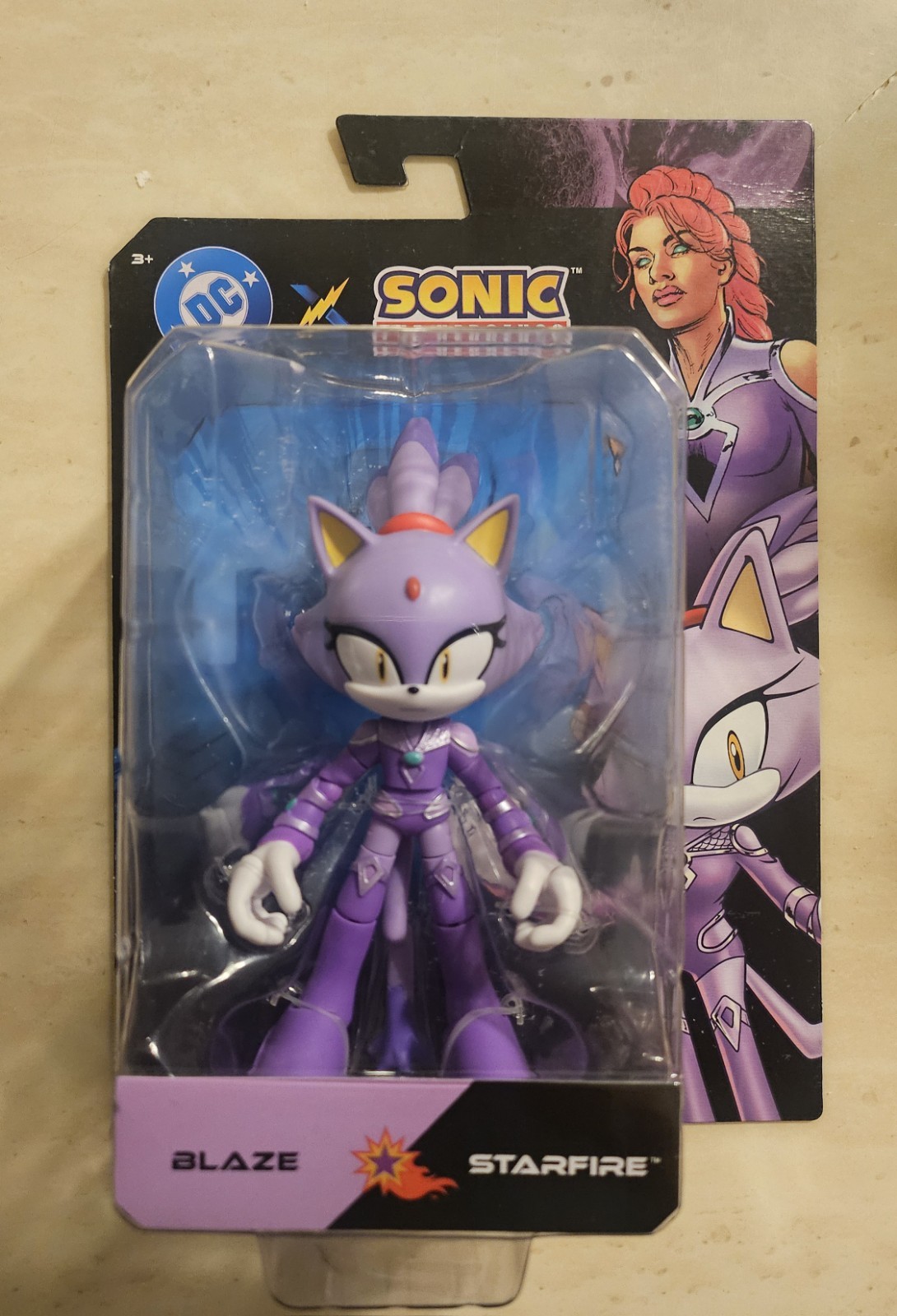 DC x Sonic the Hedgehog Blaze As Starfire Figura da 5 pollici