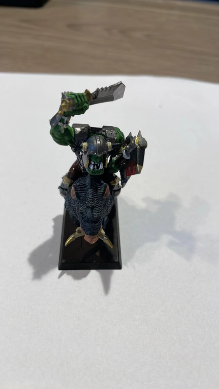 Warhammer The Old World / Battle - Orque Boss sur Sanglier / Orc Warboss on War Boar (Peint)