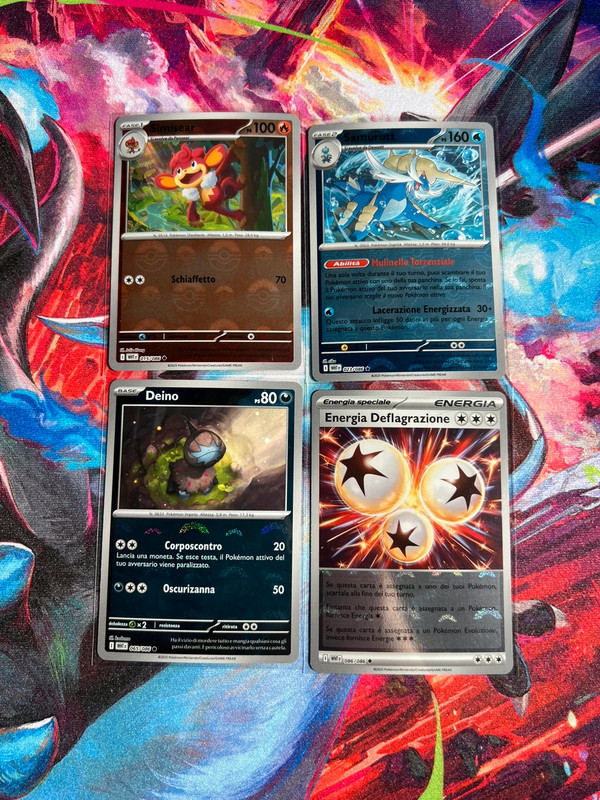 Set 4 carte Pokémon pokeball fuoco bianco ita