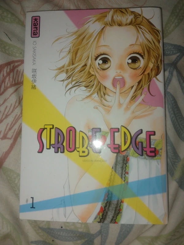 Manga Strobe Edge - Io Sakisaka