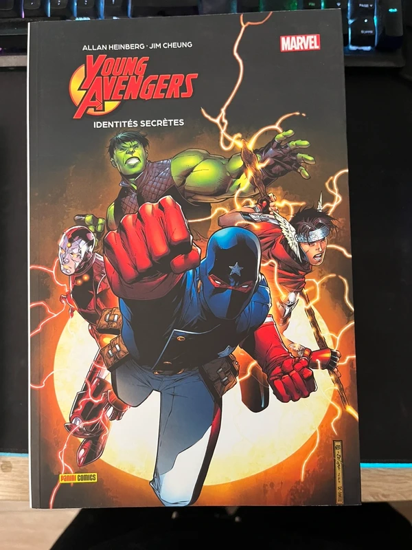 Young Avengers : Identités secrètes