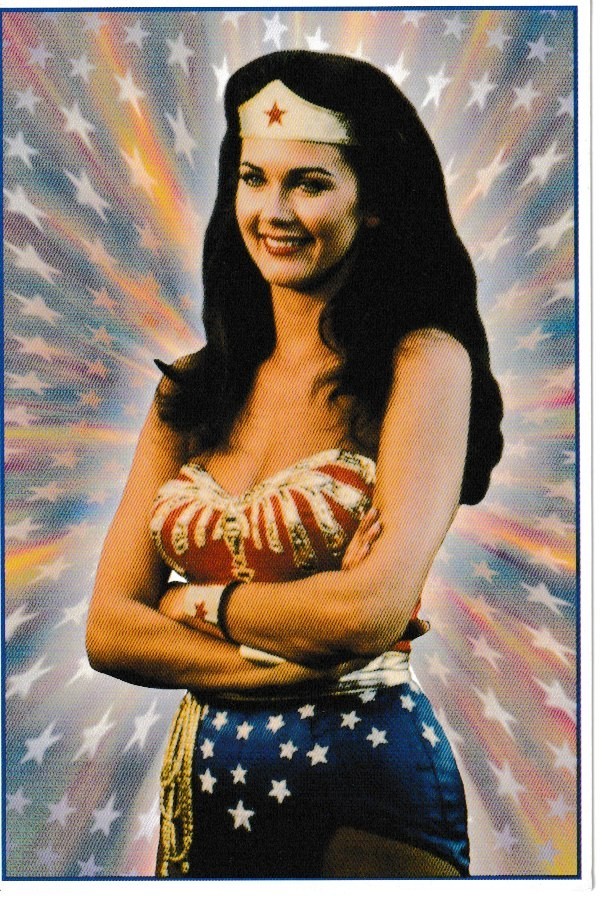 WONDERWOMAN Carte Postale collector vierge, non utilisée  édition GB 2001