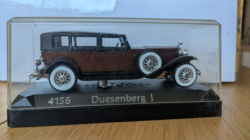 Maqueta Solido 1/43 Duesenberg J 4156 Marrón