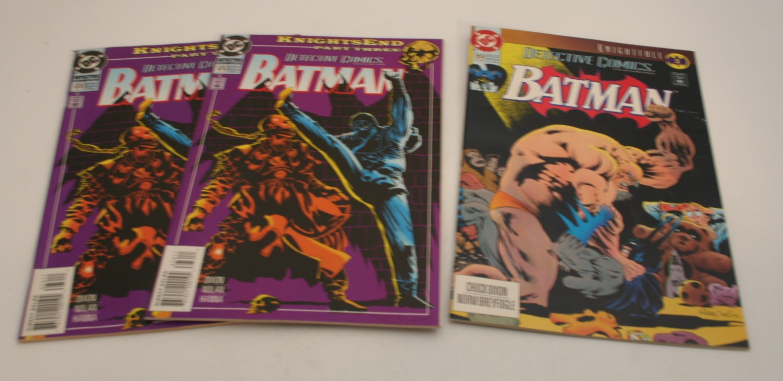 Lotto fumetti Detective 659 e 676 (x2) DC Comics (1993-94) imballati e imbarcati 