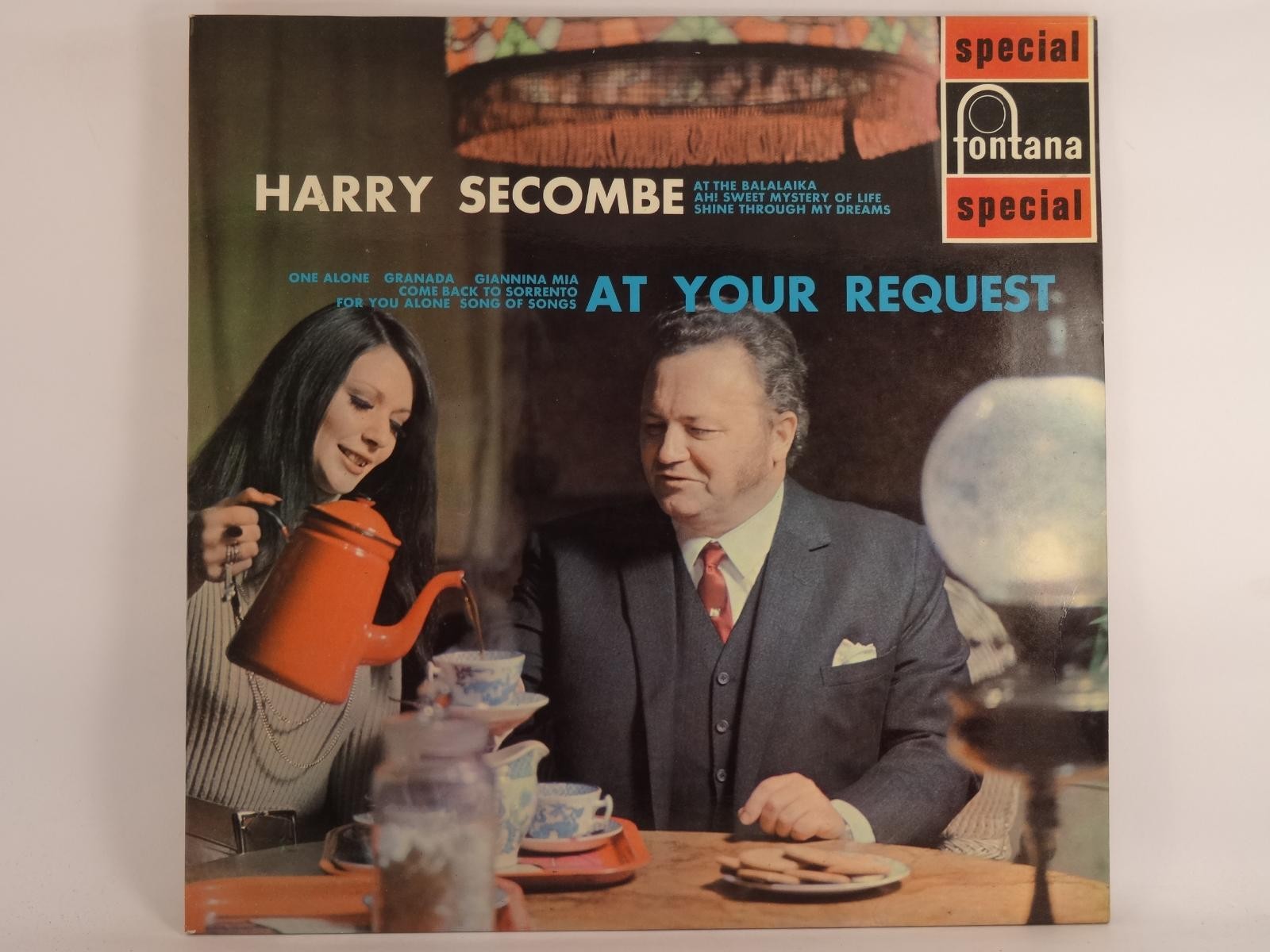 SECOMBE,HARRY AT YOUR REQUEST (1) (A) LP FONTANA