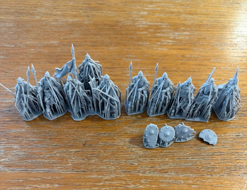 10 Skeleton Boyar Guard 2 - Highlands Miniatures