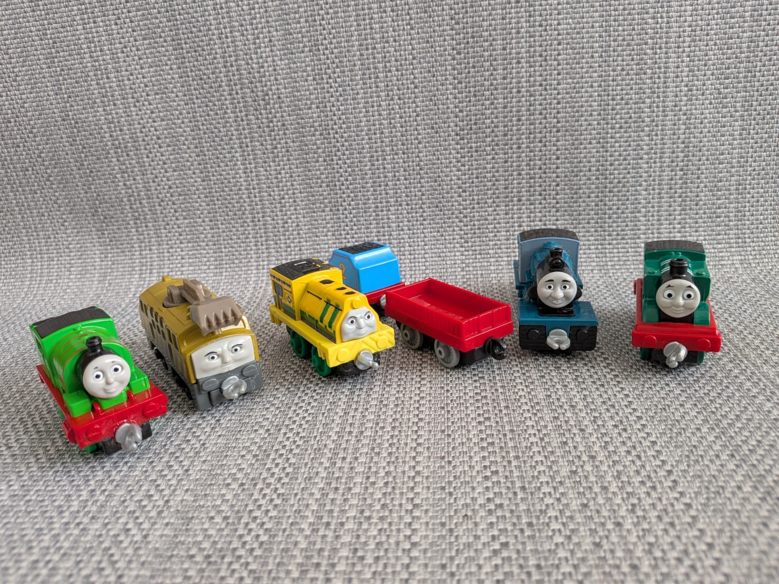 Giocattoli Trenino Thomas & Friends Ferdinand, Raul, Diesel 10, LBSC e Percy