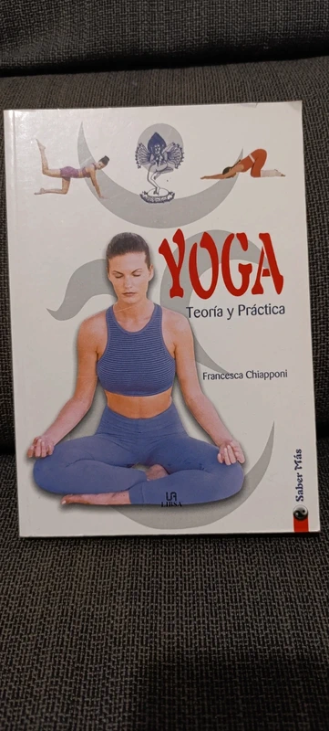 Libro Yoga. Teoría y practica