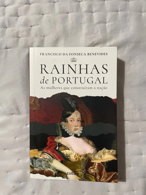 Livro Rainhas de Portugal