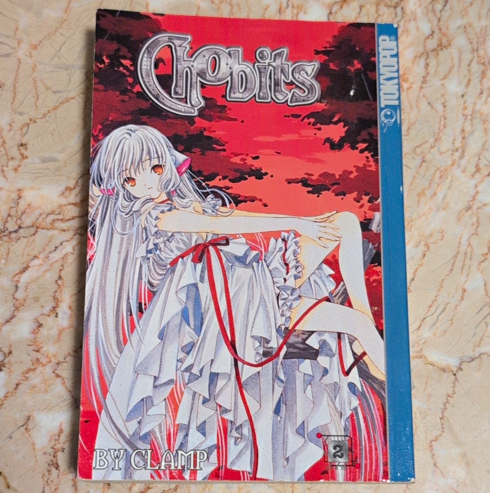 Chobits Vol. 2 #2 Manga TPB Fantascienza Inglese Bianco e Nero di CLAMP Tokyopop