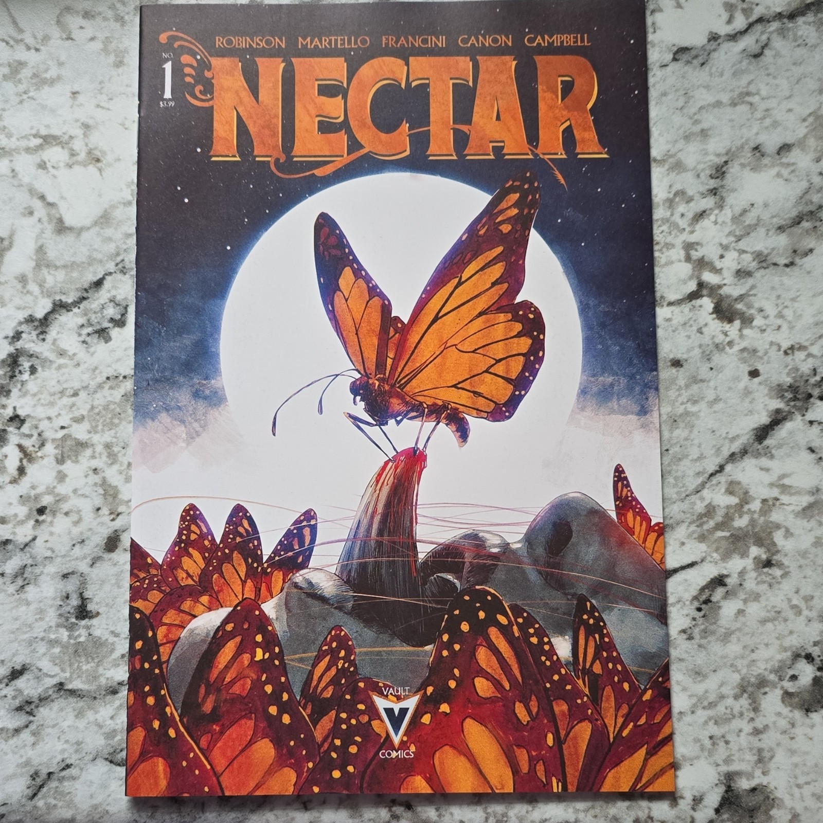Vault Comics Nectar #1 (2026) copertina Chris Shehan Jeremy Robinson prima stampa