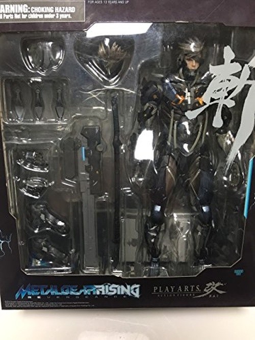 METAL GEAR RISING REVENGEANCE PLAY ARTS Kai Raiden usato completo