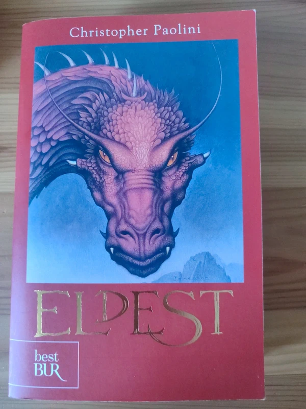 Libro "Eldest" di Christopher Paolini