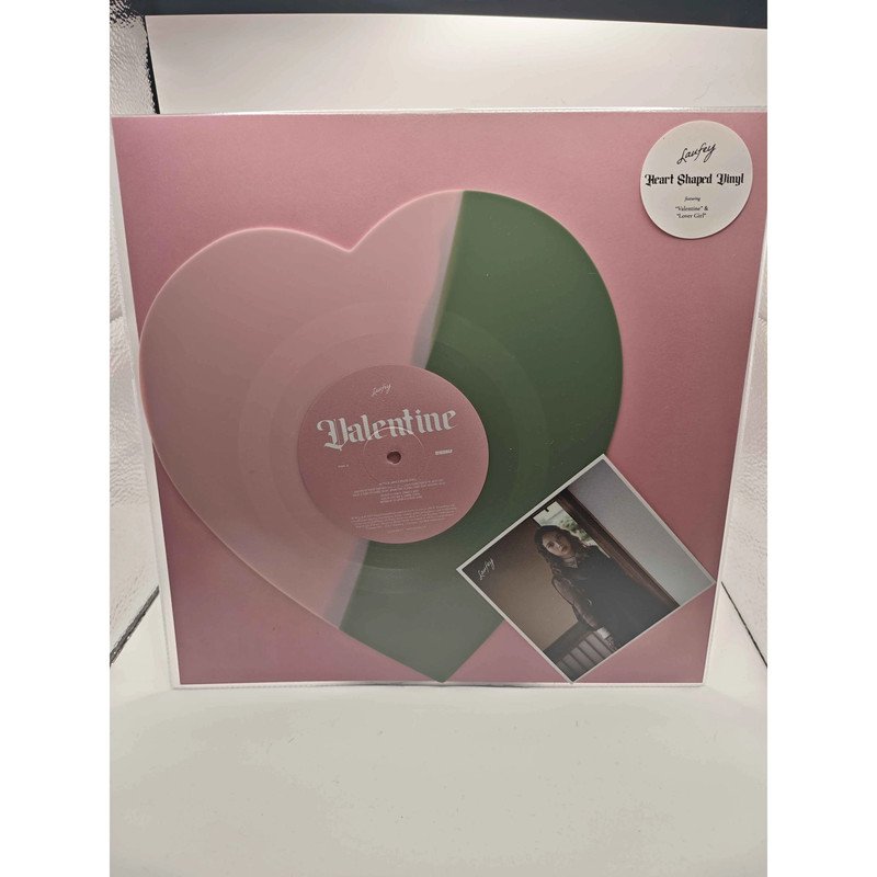Laufey - Valentine / Lover Girl (WEB)