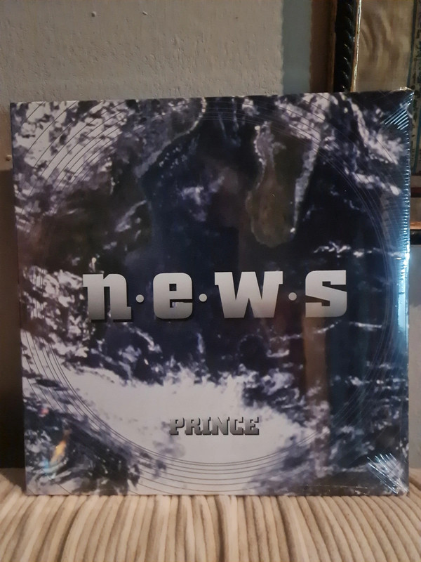 Vinilo n..e.w.s de Prince precintado