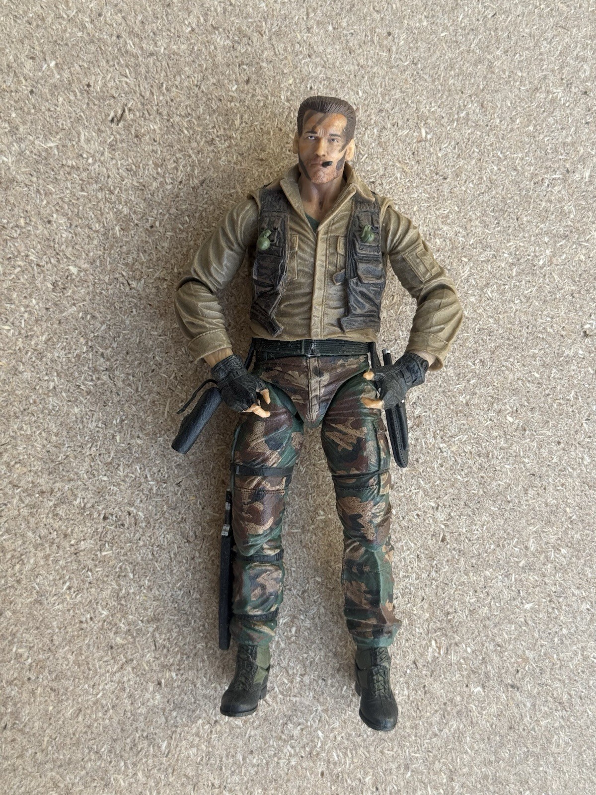 NECA Predator Jungle Extraction Dutch 25th Anniversary Figure LOOSE INCOMPLETE