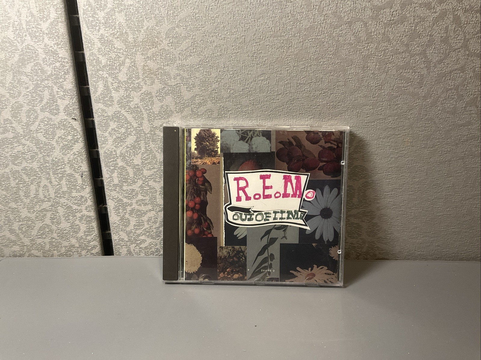 REM: Out Of Time CD Pre Owned Very Good Condition
