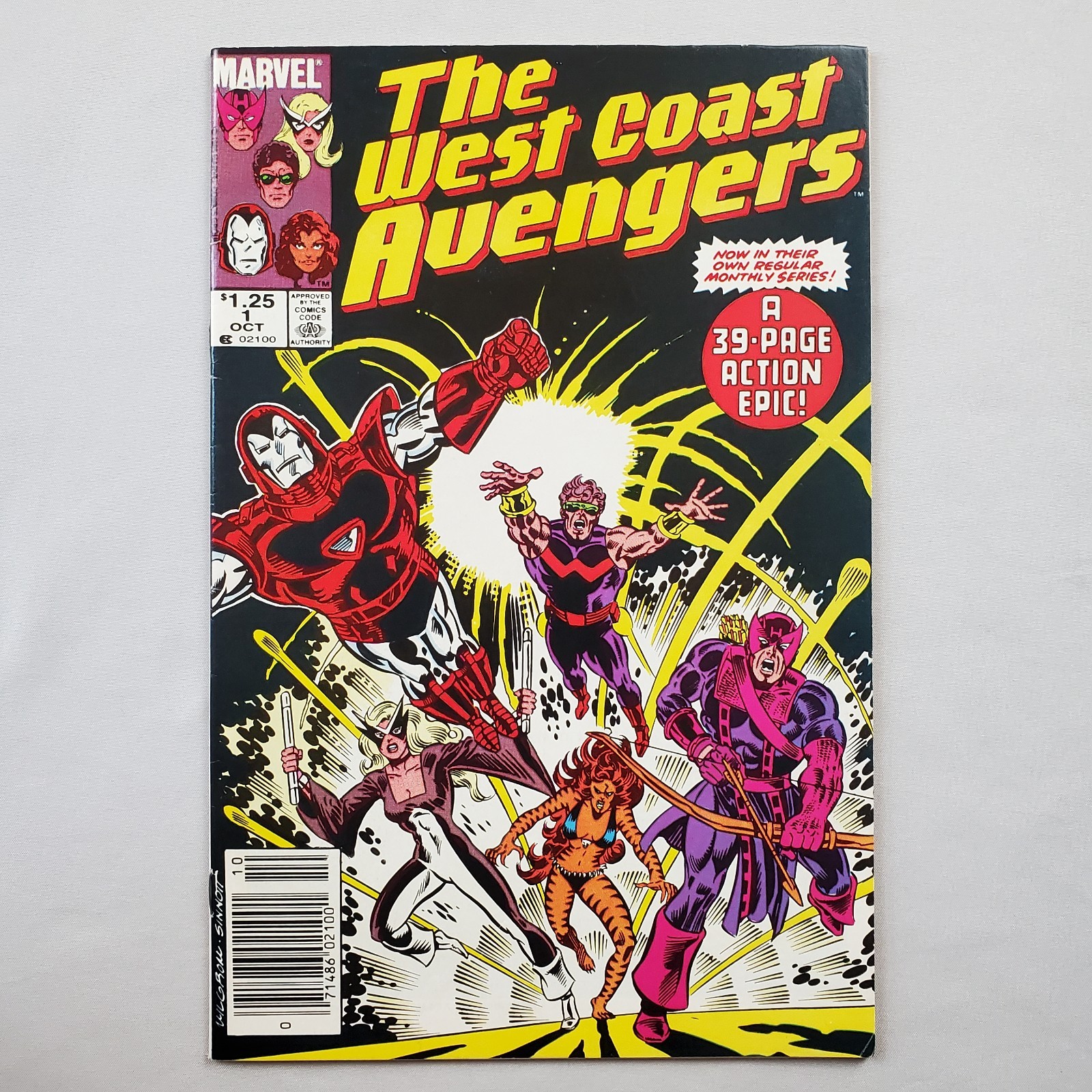 The West Coast Avengers #1 NS Oct 1985 Marvel Comics FN 6.0 1st Issue Hawkeye