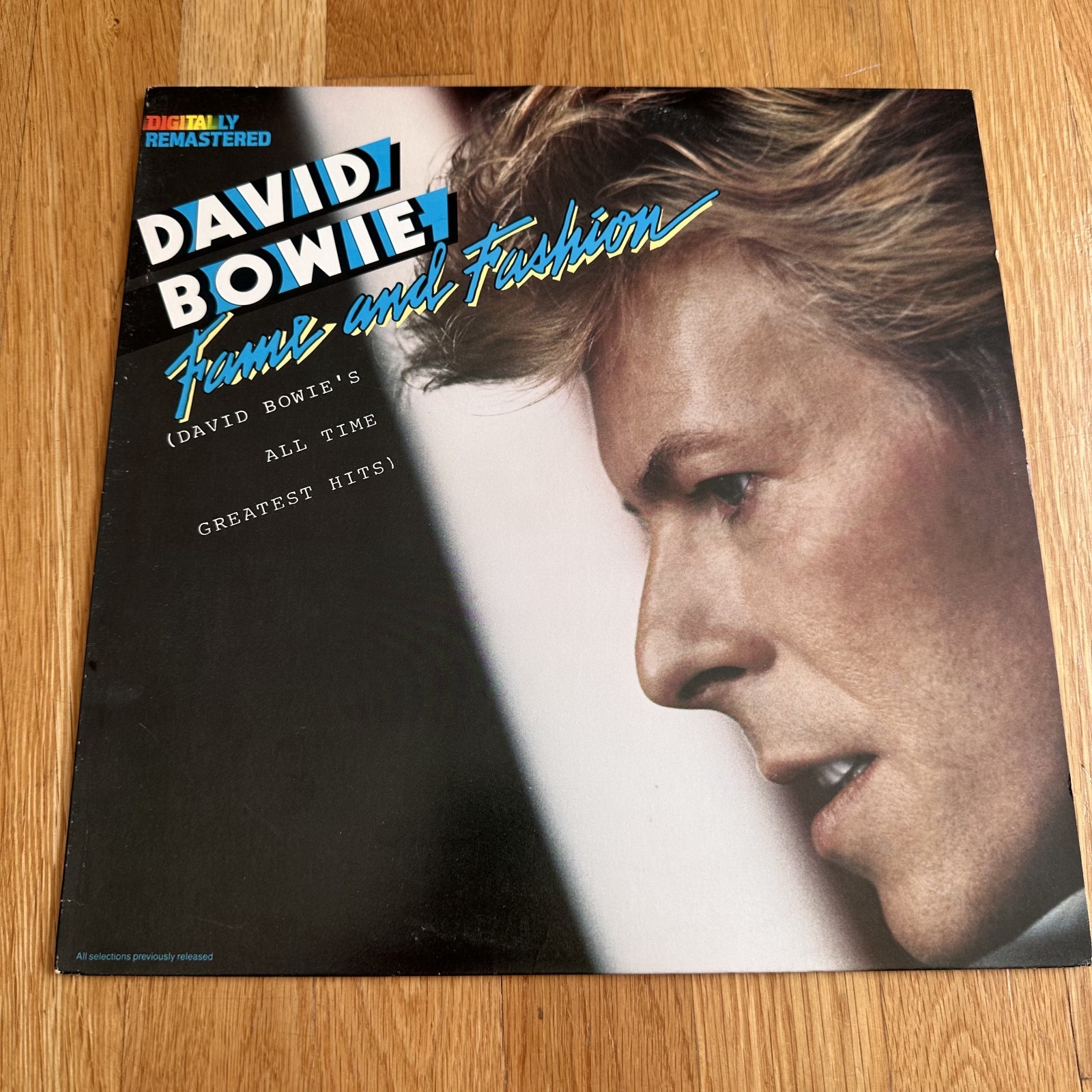 David Bowie ~ Fame and Fashion  Bowie's Greatest Hits VINYL LP AFL1-4919 M-/VG+