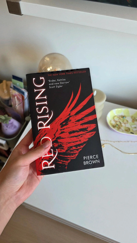 Red rising - Pierce Brown - popular fantasy book
