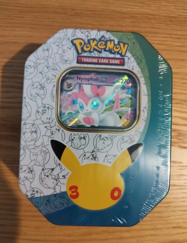 Pokébox Édition Anniversaire des 30 ans avec Nymphali Ex Neuf et scellé sous blister !