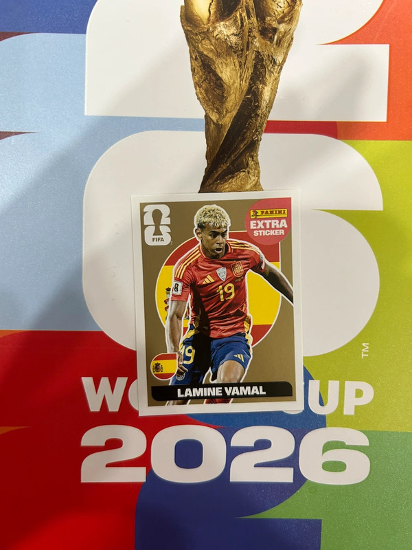Extra Sticker Golden (World Cup) - Lamine Yamal