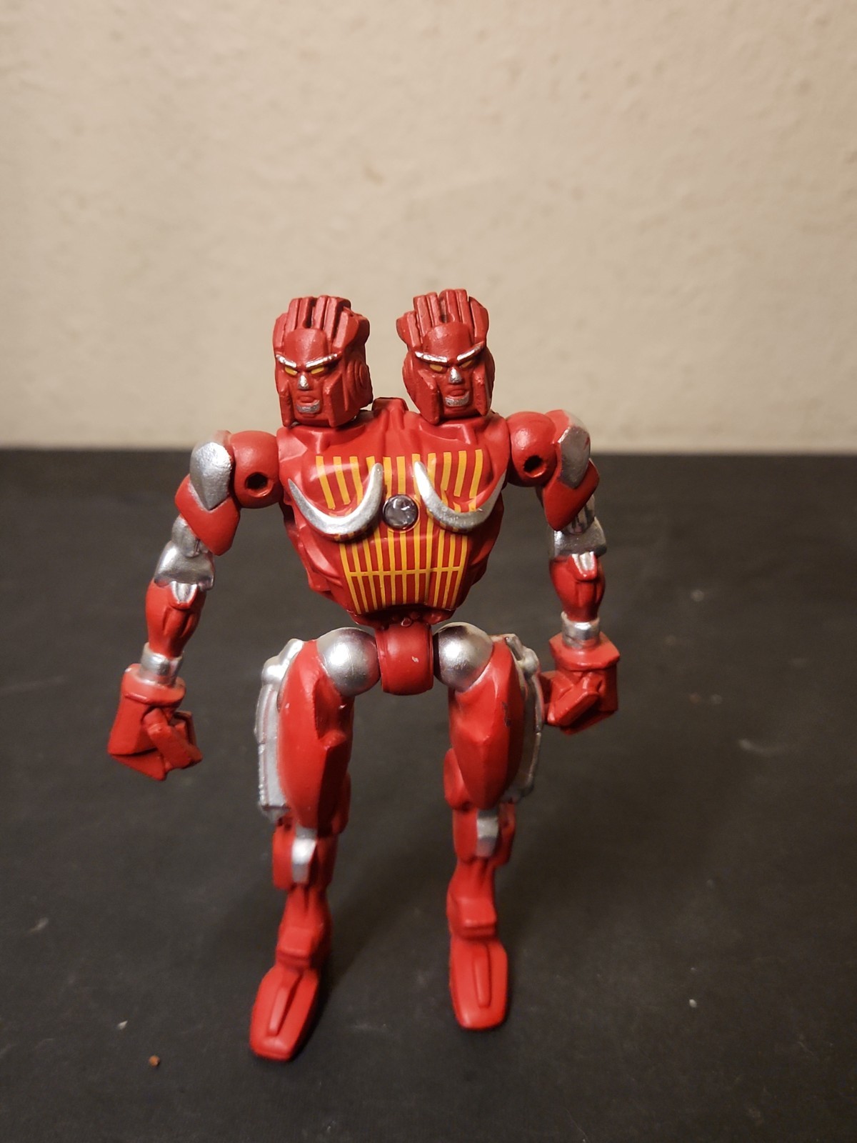 Real Steel Jakks Pacific Twin Cities EFX Light Up Chest Action Figure 5"