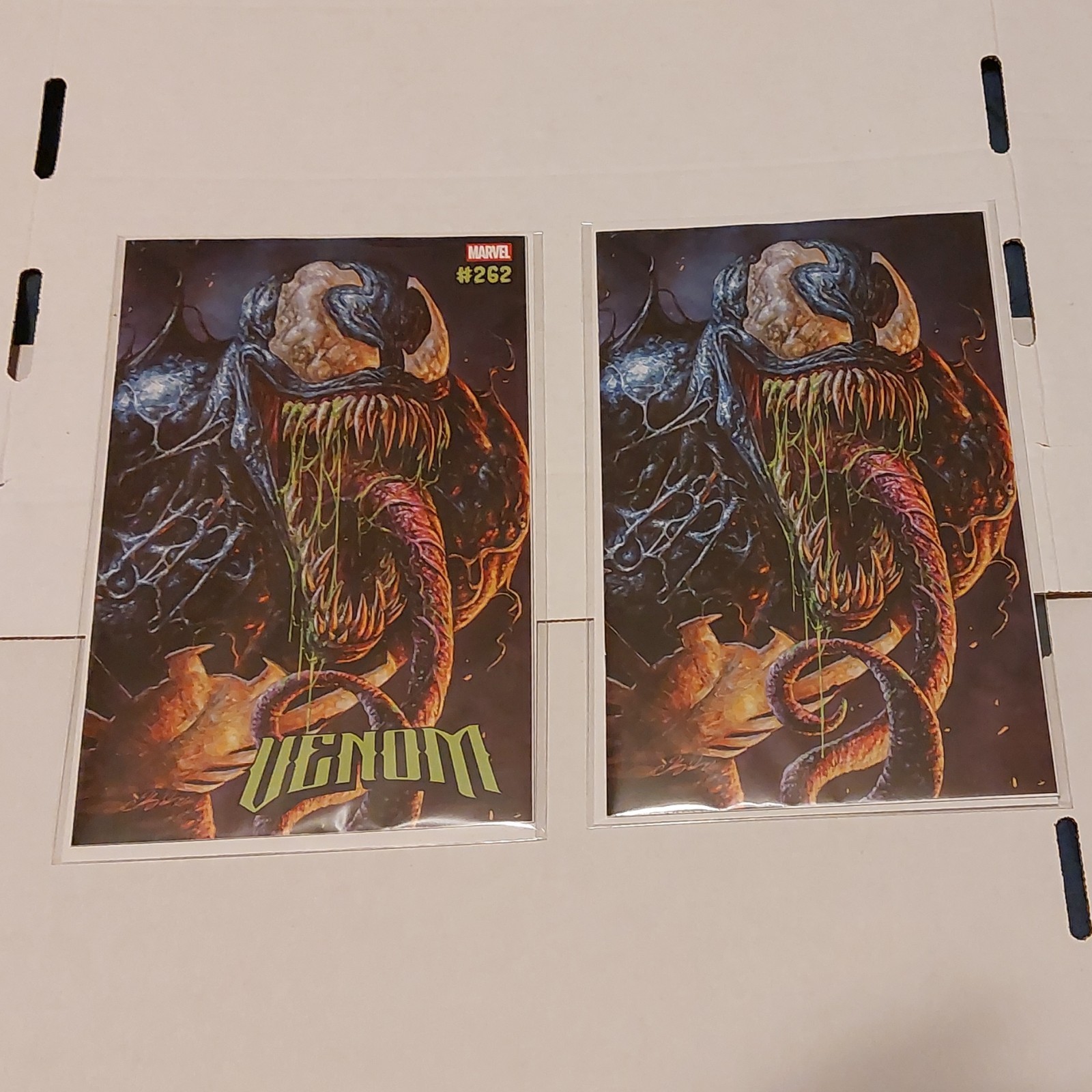 VENOM #262 JOHNNY DESJARDINS NYCC EXCLUSIVE - TRADE DRESS & VIRGIN EDITION SET