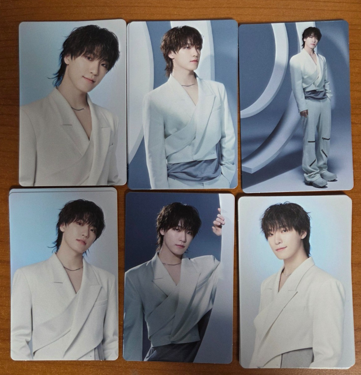 Set diciassette cartoline fotografiche Dino "NEW_" concerto ufficiale MD Trading