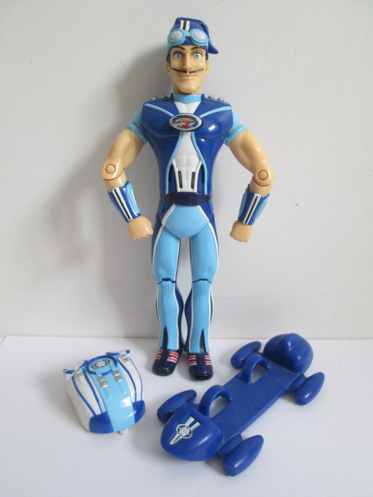 Modellino parlante e zaino e skateboard Lazy Town Sportacus 8,5"