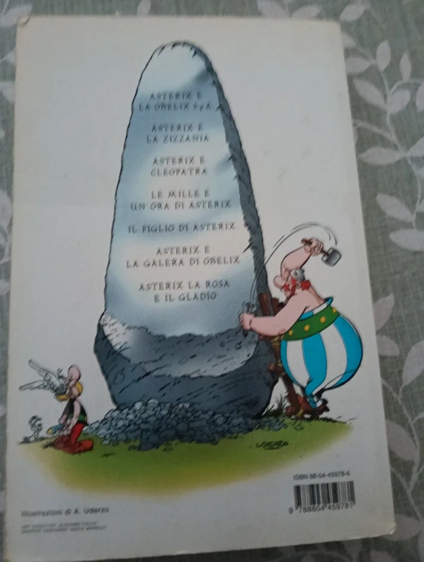 Tre fumetti,Maxi Zagor,Asterix,i fantastici  quattro
