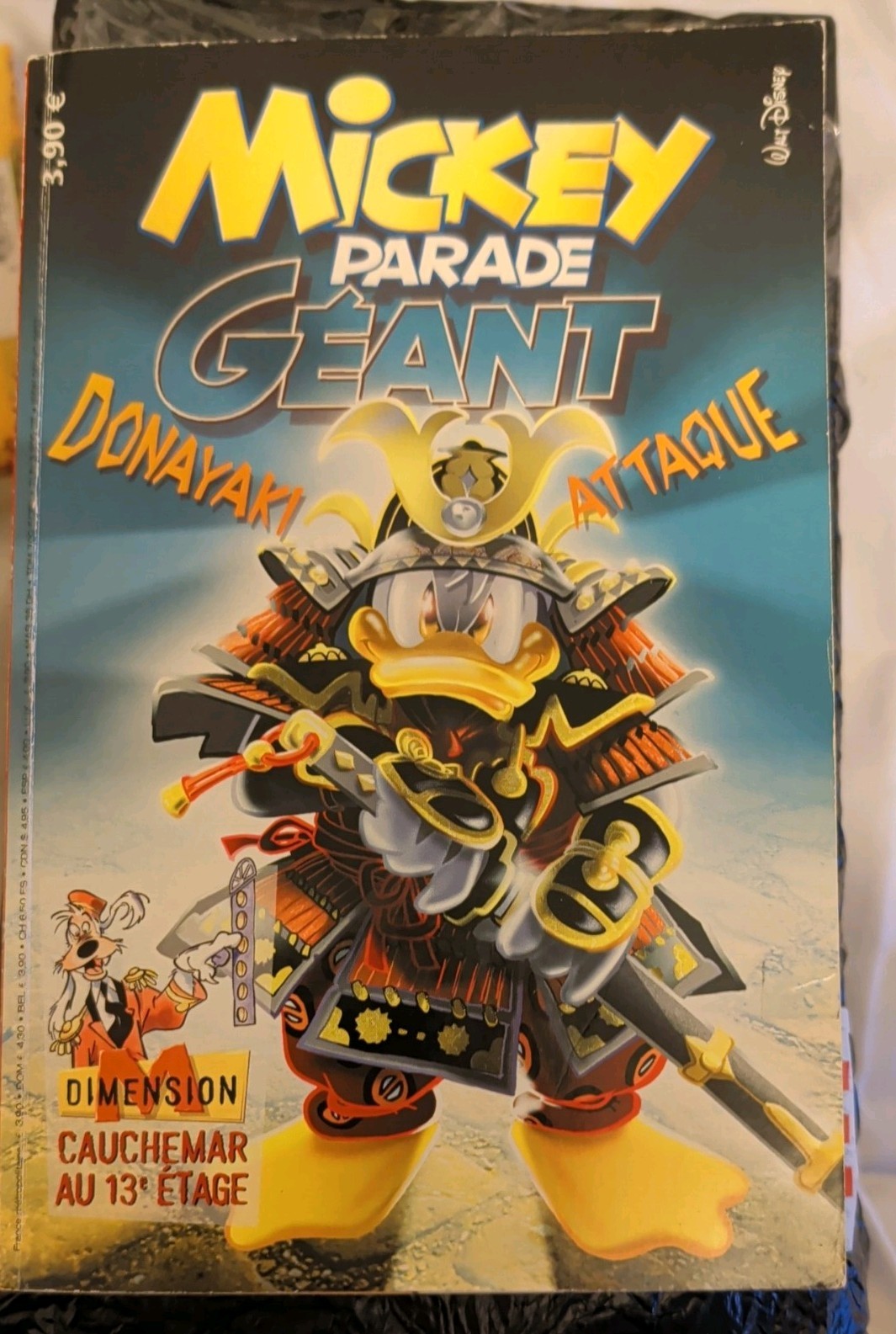 Mickey Parade Geant 272 Disney  02-2003 french exclusive graphic novel